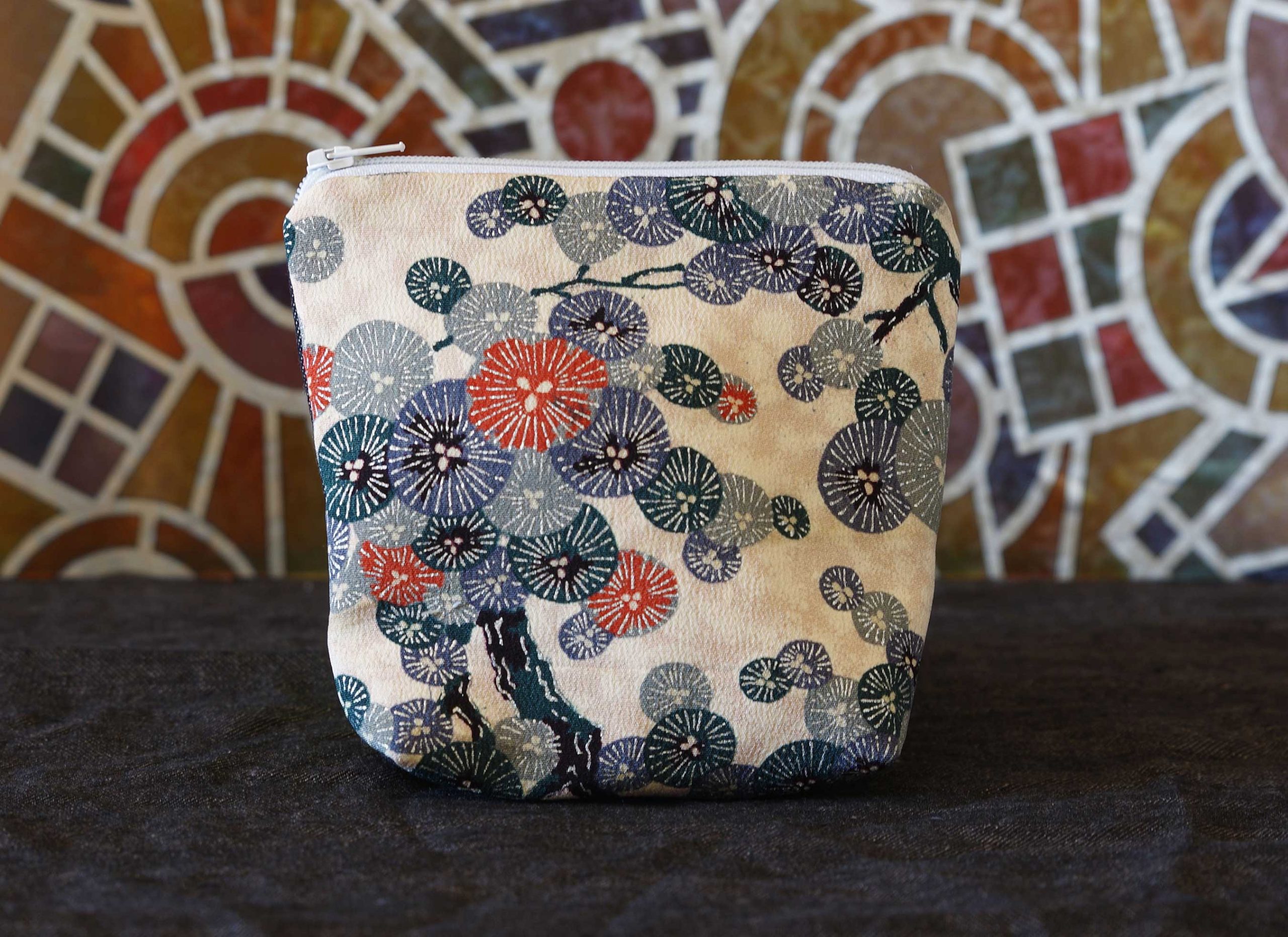 Kiku_pochette_soie_kimono_vintage